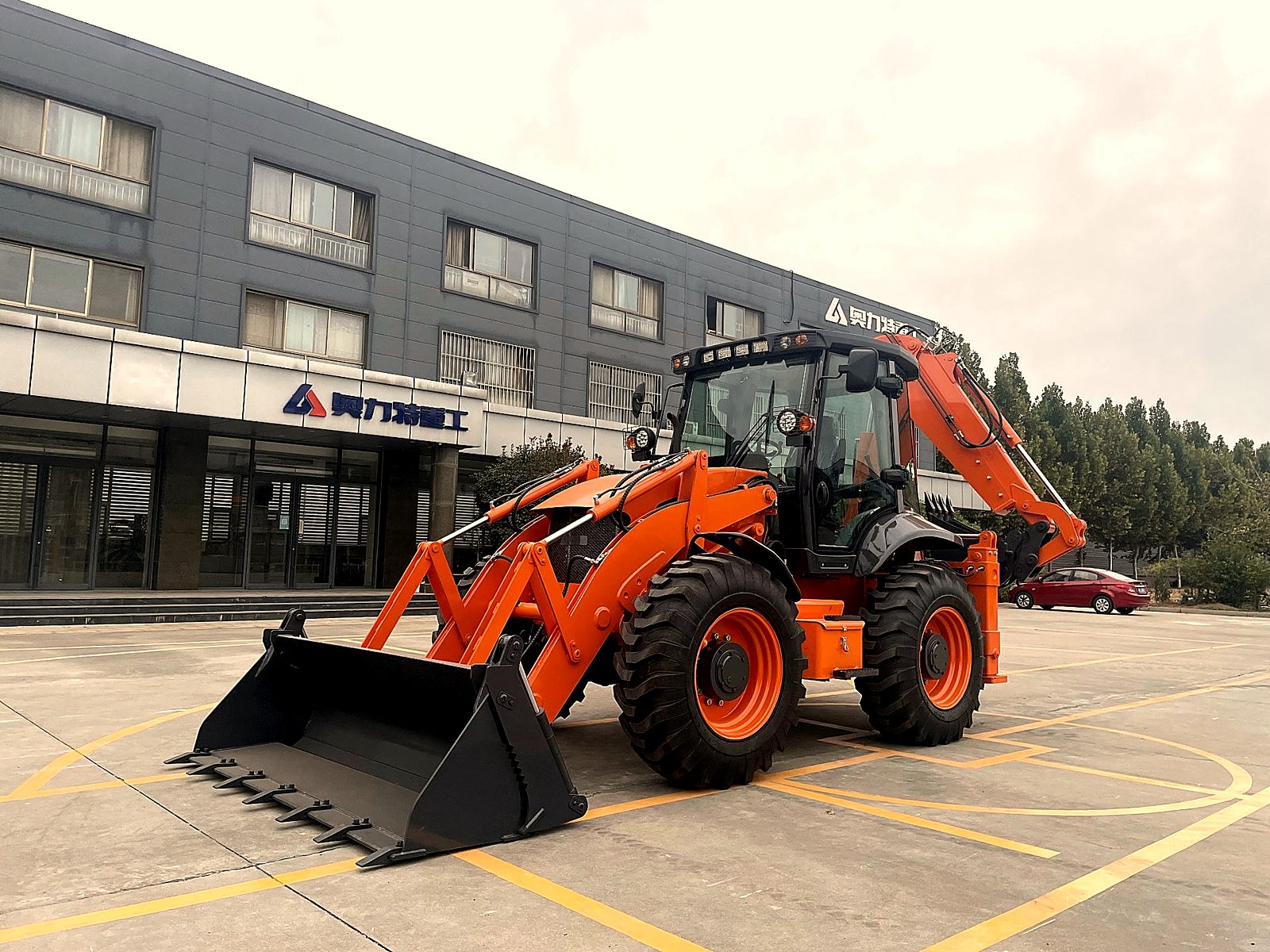 Backhoe loader vs wheel loader comparison