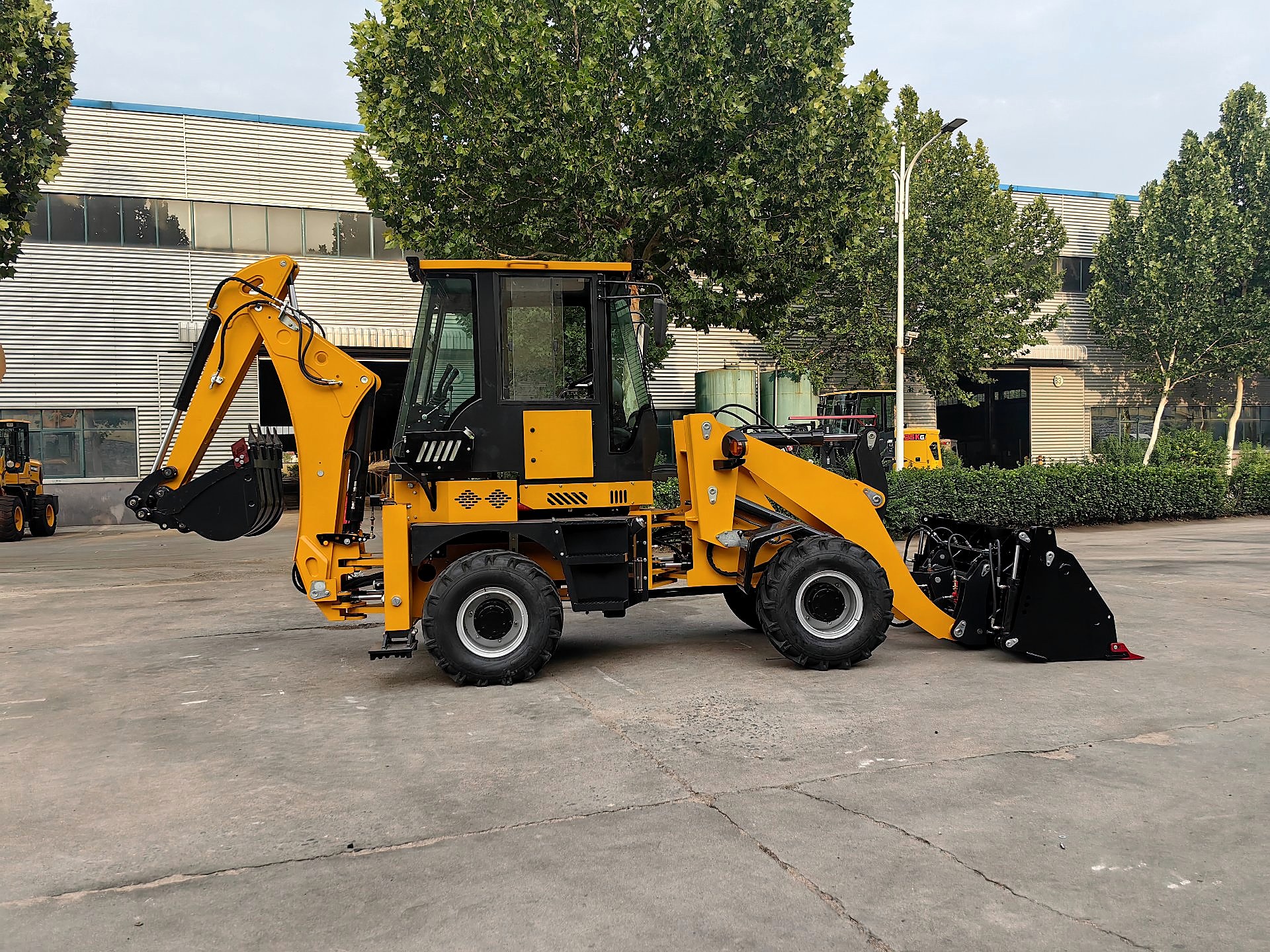 BL 45-18 Backhoe Loader