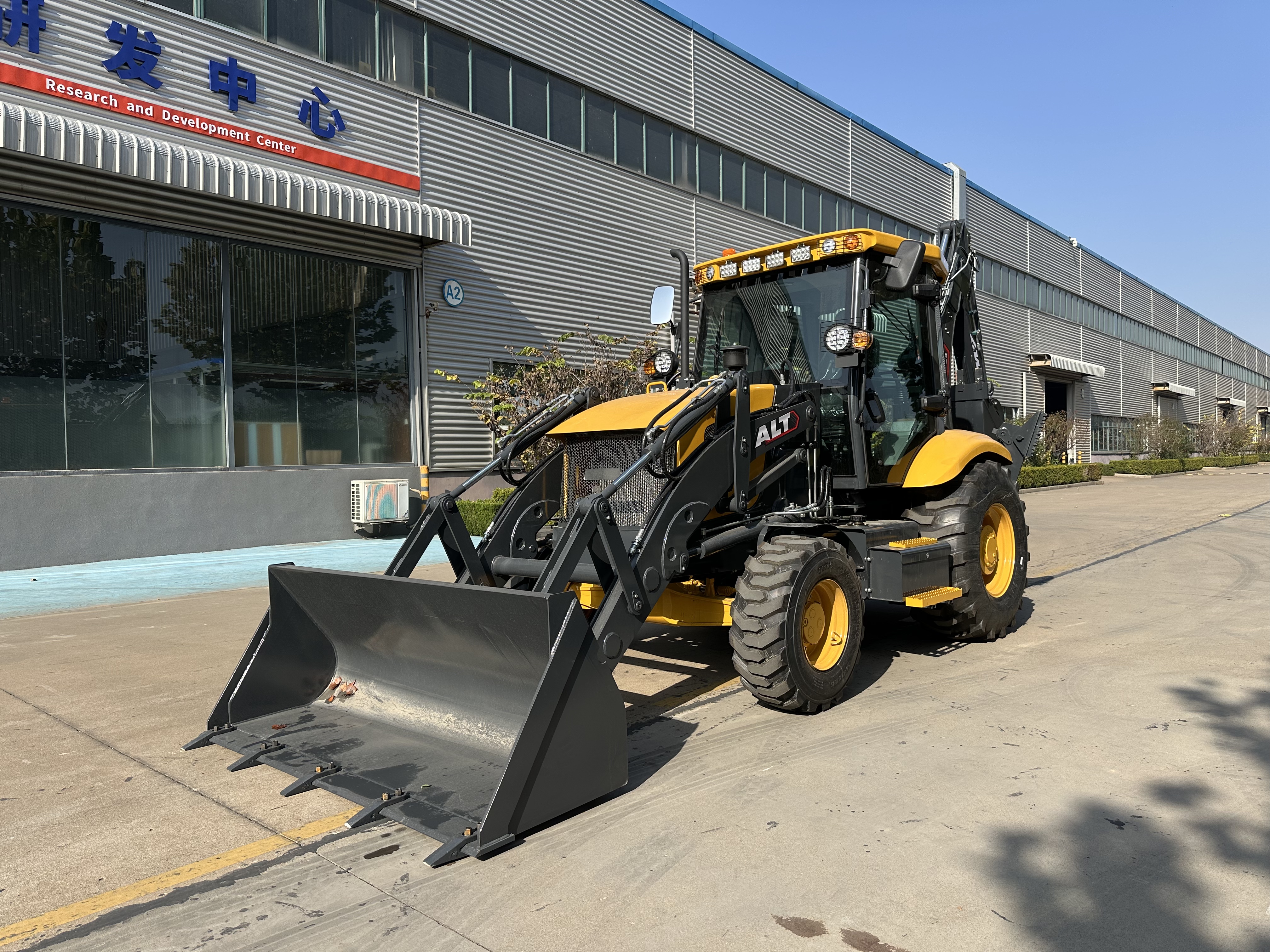 BL 80-25 Backhoe Loader